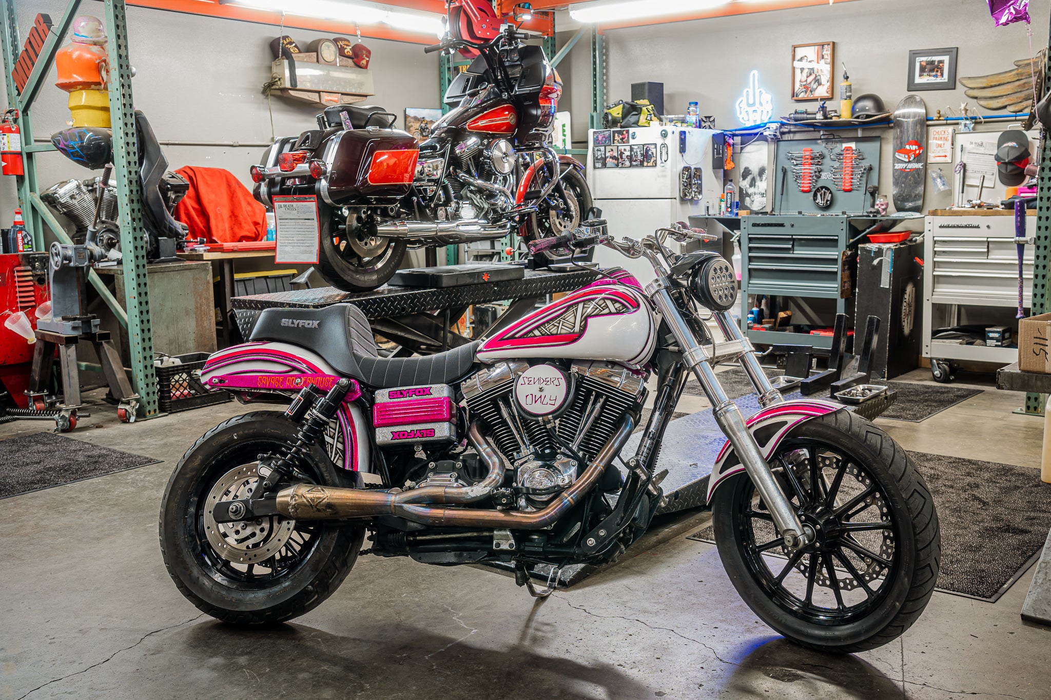 SLYFOX HighNoon Seat (Grey Logo) Dyna 06 - 17