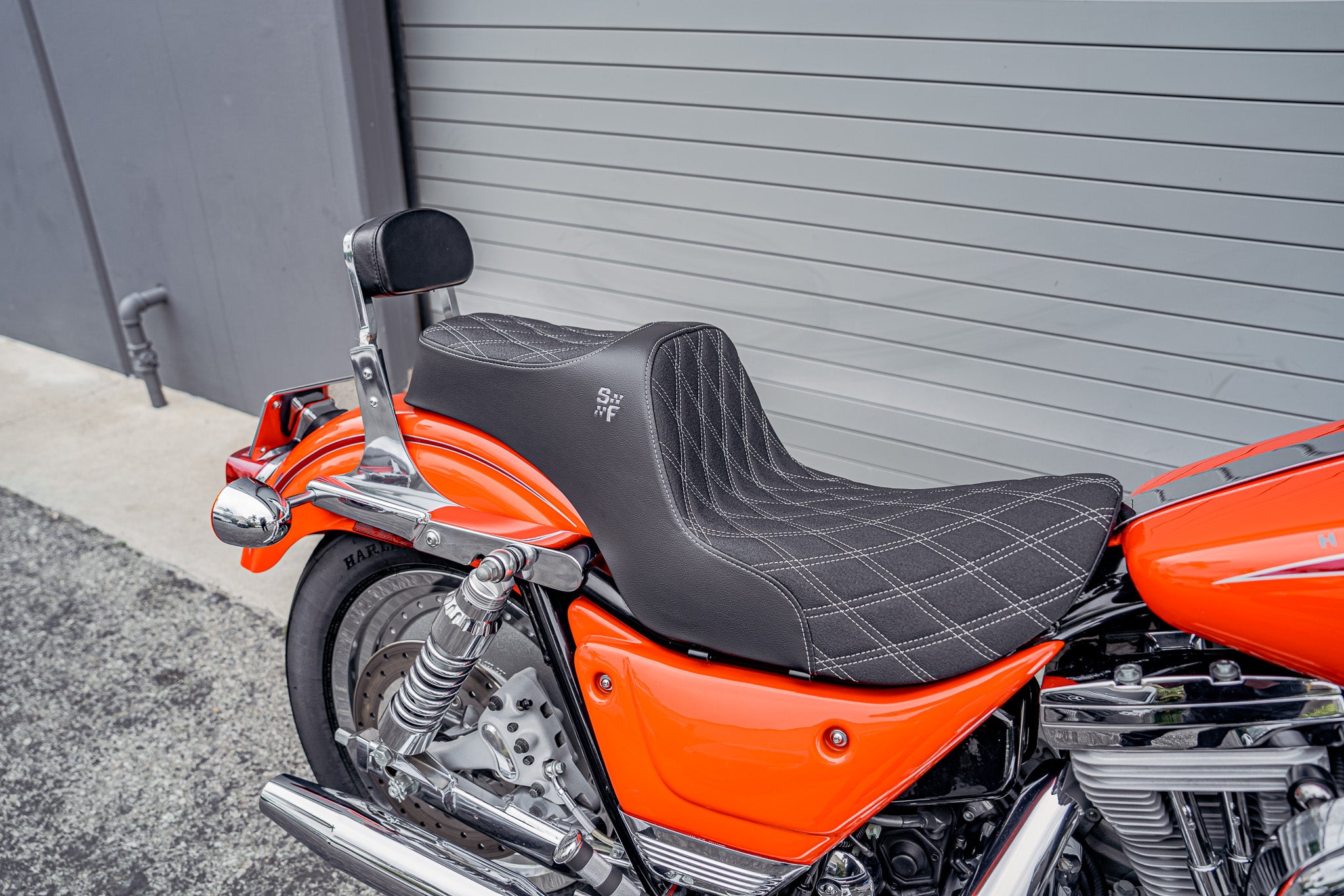 SLYFOX HighNoon Diamond Stitch Seat (Grey Logo) FXR