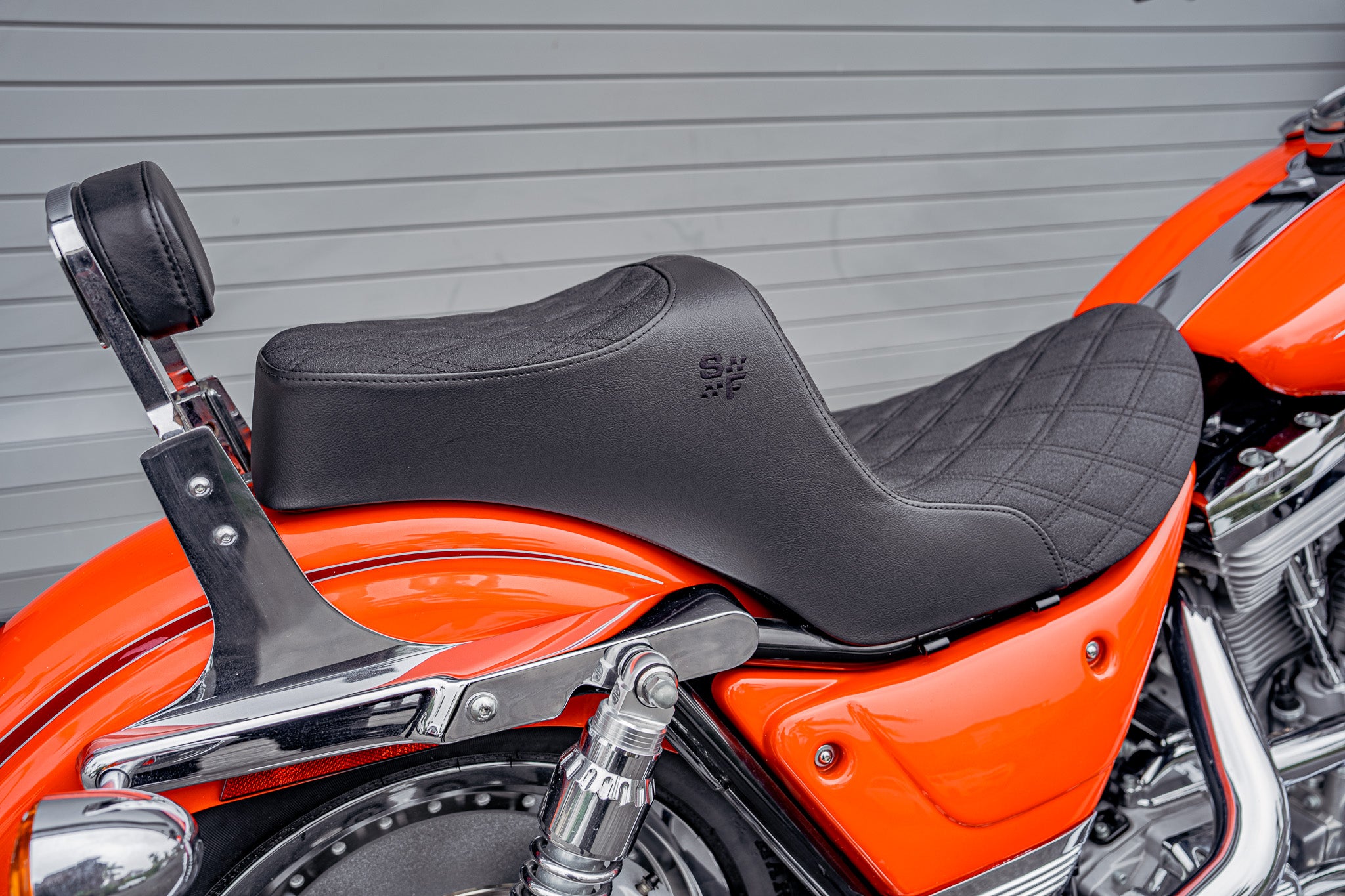 SLYFOX HighNoon Diamond Stitch Seat (Black Logo) FXR