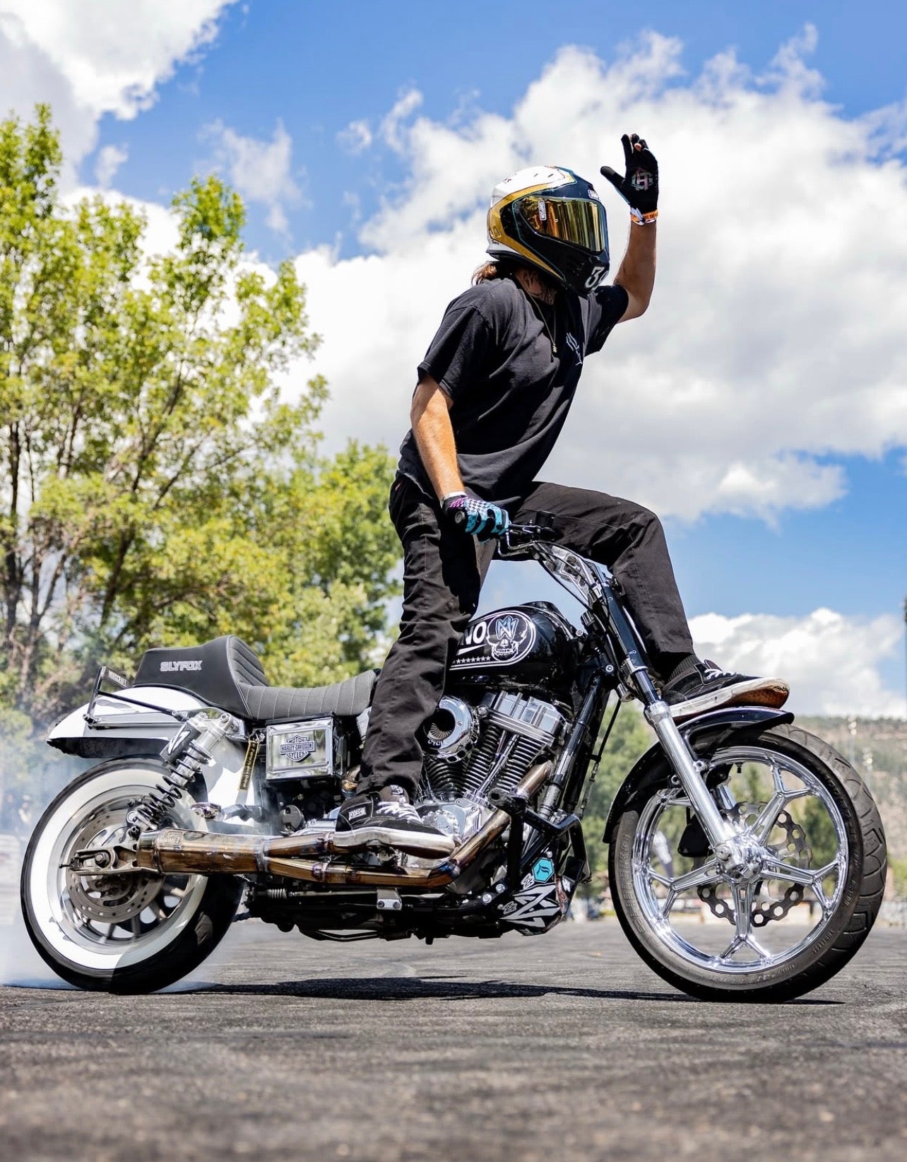 SLYFOX HighNoon Tuck N Roll Seat (Grey Logo) Dyna 04 - 05