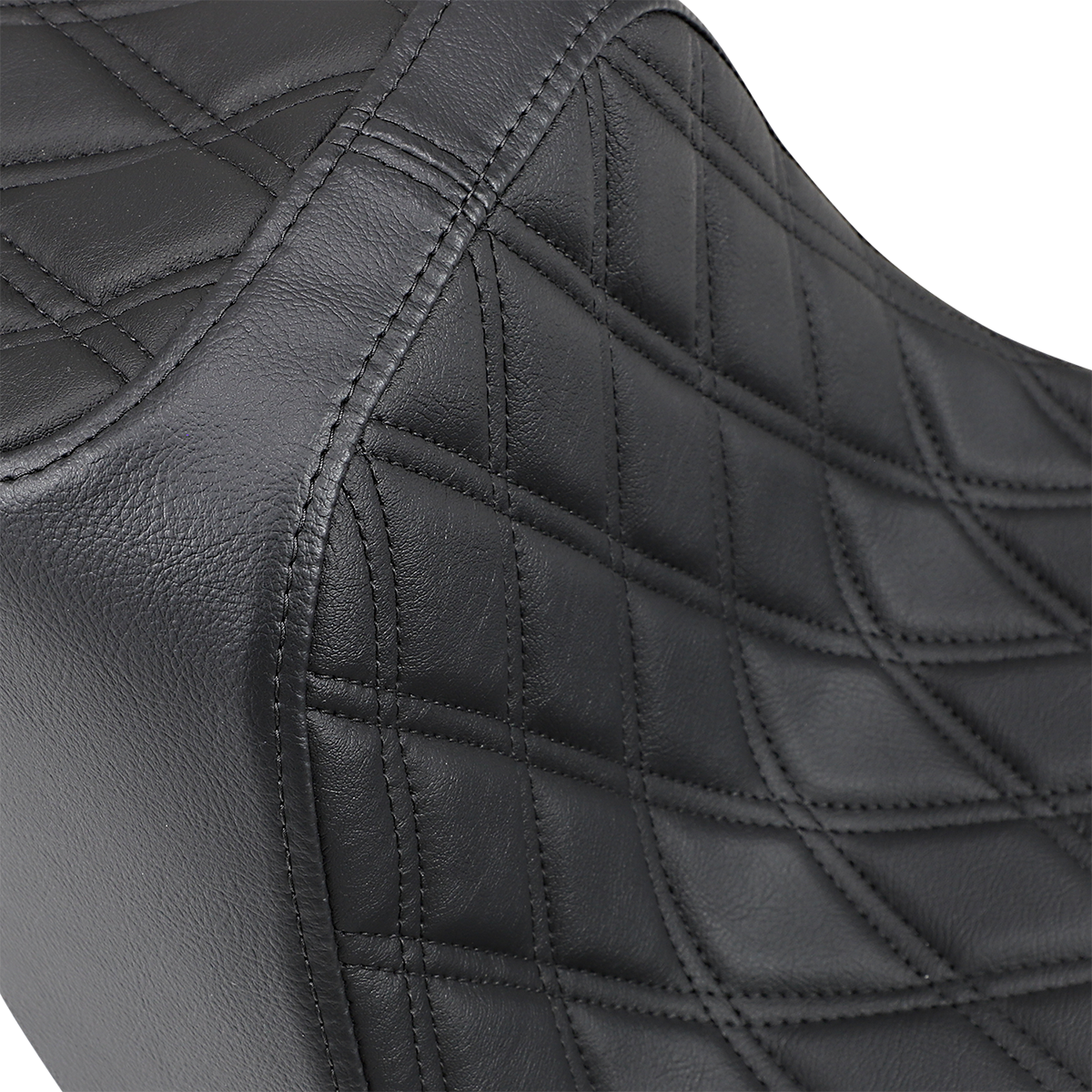 DRAG SPECIALTIES SEATS Predator III Seat - Double Diamond - Black Stitching - FXBR/S '18-'20 0802-1267