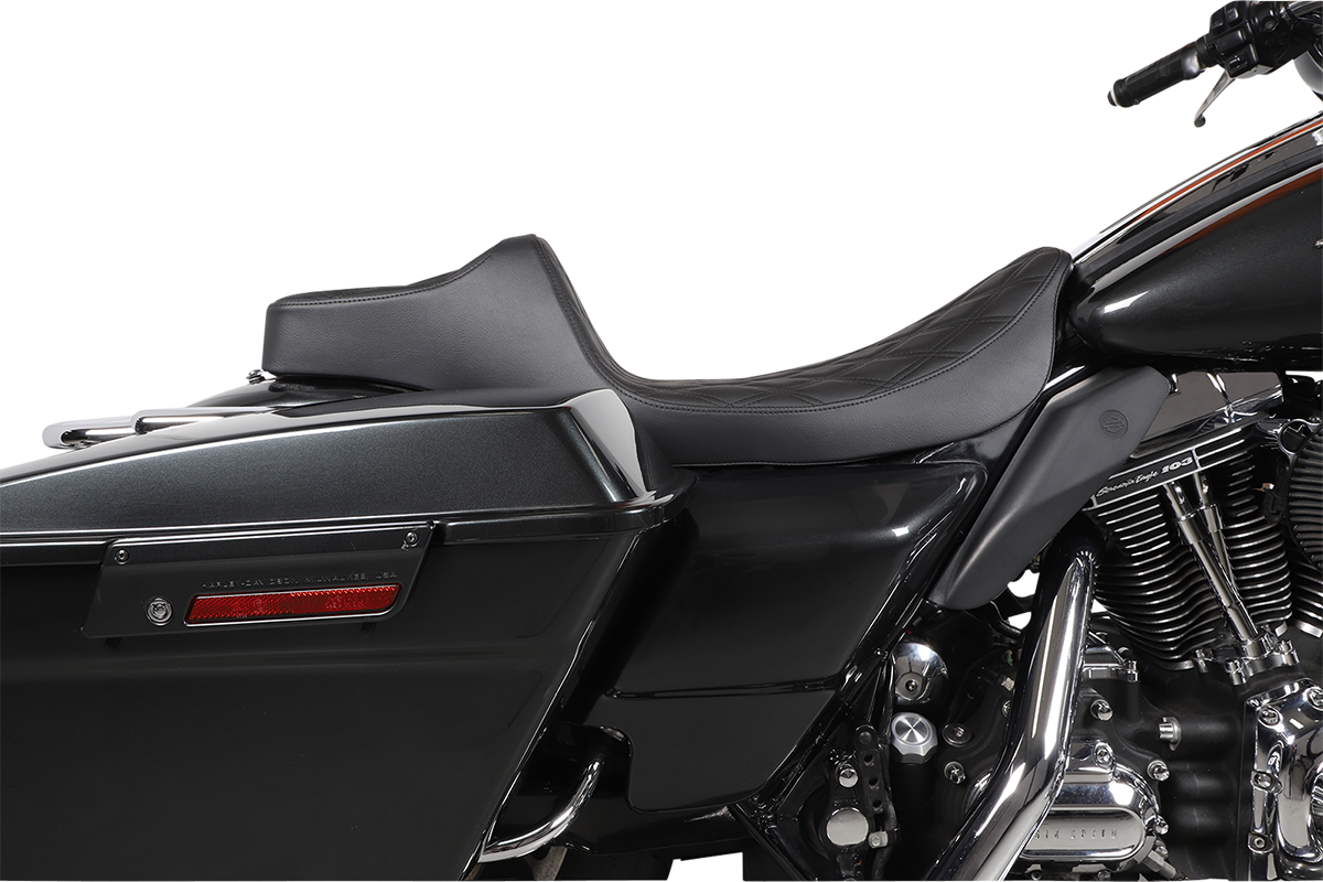 DRAG SPECIALTIES SEATS Extended Reach Predator III Seat - Double Diamond - Black Stitching - FL '99-'07 08011369