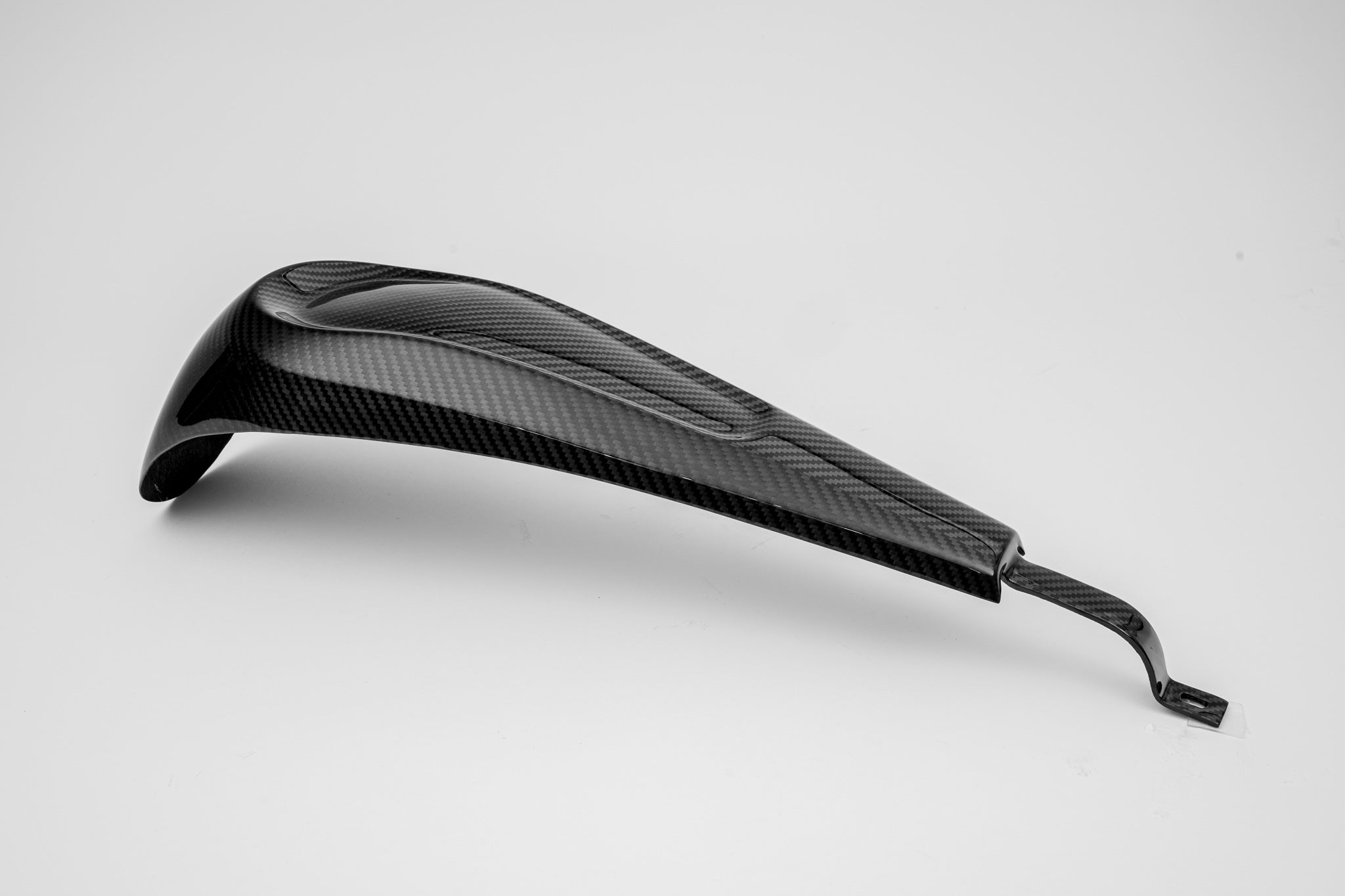 Carbon Dash with Side Fill (Gloss) Touring 22 - 23